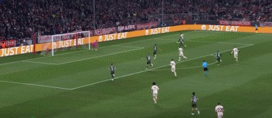 开云官网-【欧冠】戴维斯绝平，拜仁1比1凯尔特人惊险晋级